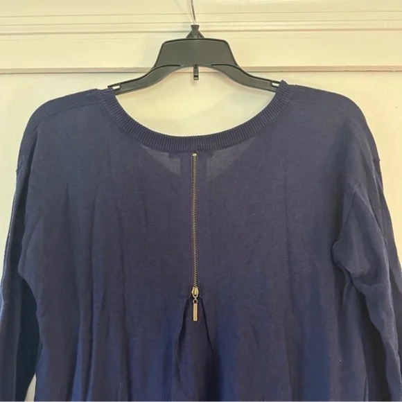 Cable & Gauge Lightweight Sweater - Picture 4 of 8